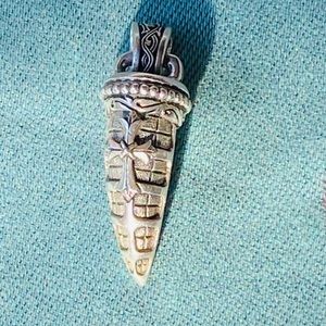 Scott Kay Armored Horn pendant